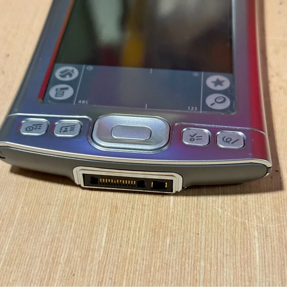 Palm Tungsten E2 PDA “UNTESTED”No Charger Good Condition w/stylist-Pen Read Info